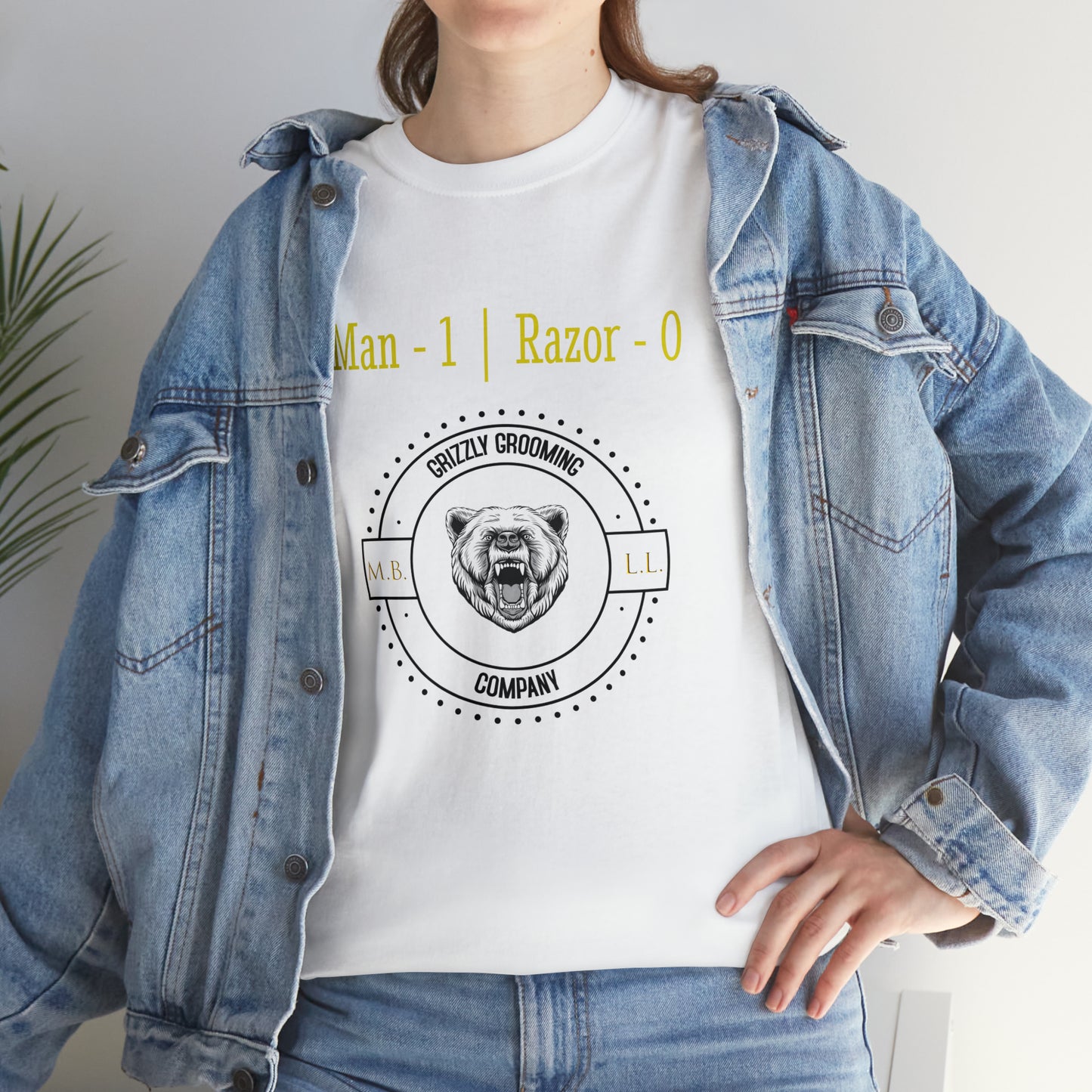 GGC "Man V. Razor" T-Shirt
