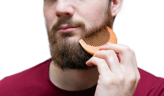 How to Properly Use a Beard Comb